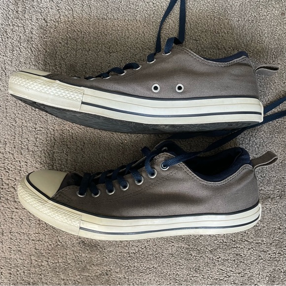 Converse Chuck Taylor All-Star Lows, Grey/Blue Size 10 with blue piping - Picture 10 of 11